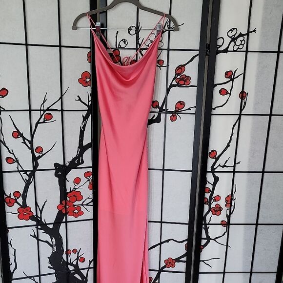 The Wolf Gang NWT Las Lolas Maxi Dress - Coral - Picture 3 of 10